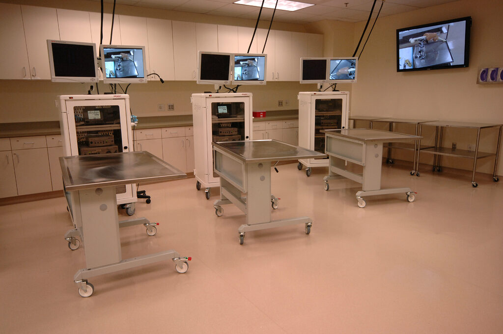 Student Station Setup Simulation